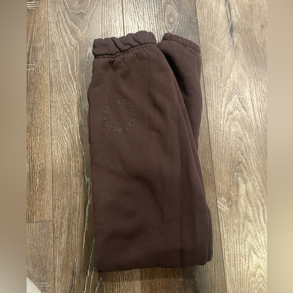 Set Active Espresso Sweats